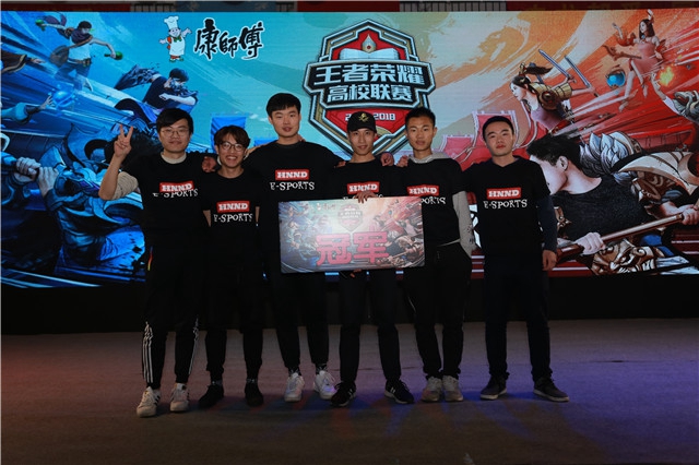 是强者的舞 是强者的舞